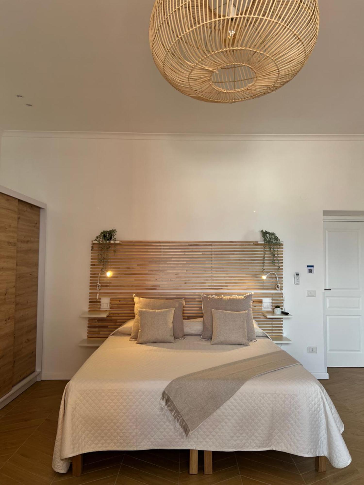 Gennarino Apartments - Panorama Suite With Balcony And Urban Loft Naples Exterior photo