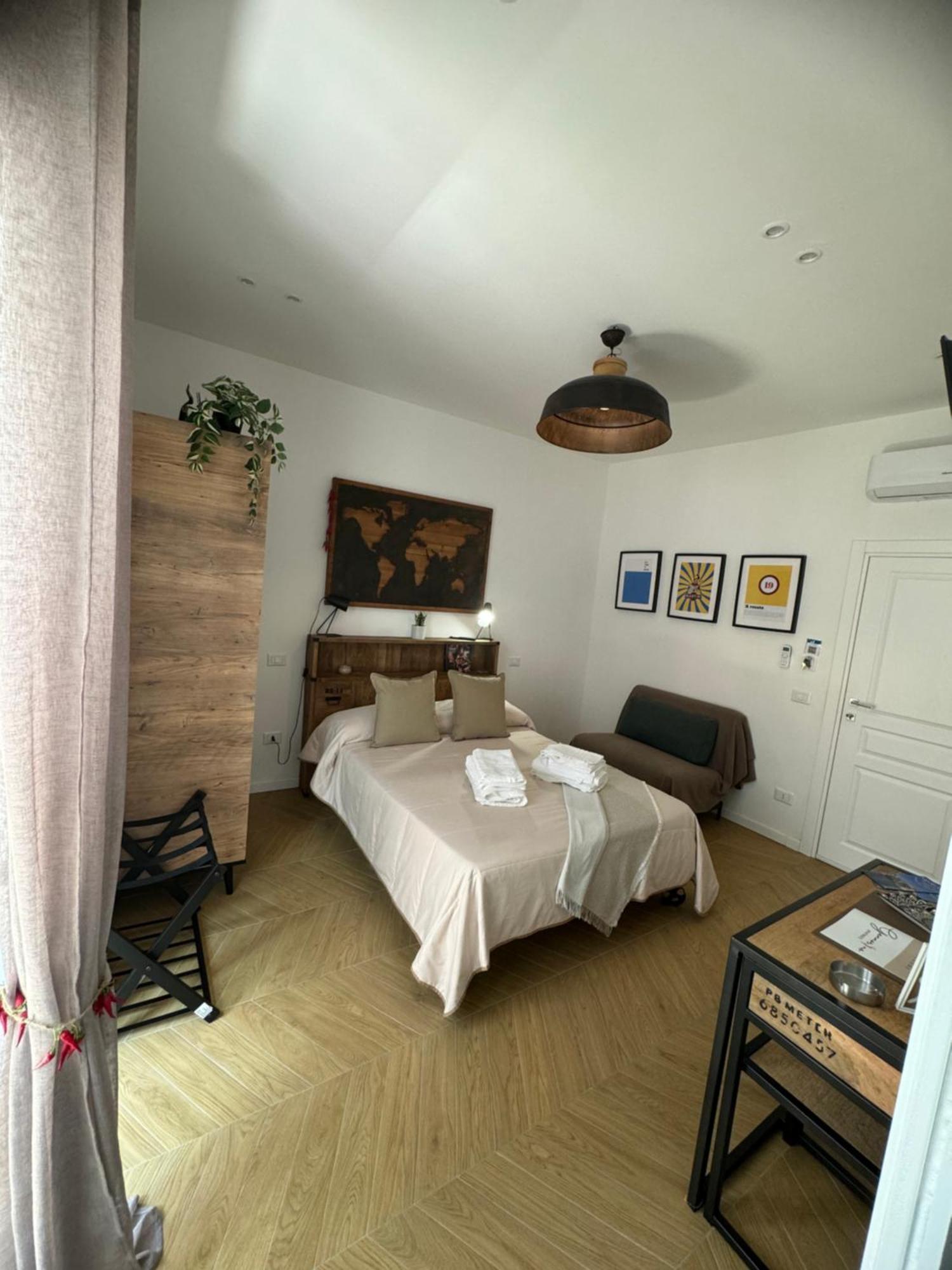 Gennarino Apartments - Panorama Suite With Balcony And Urban Loft Naples Exterior photo